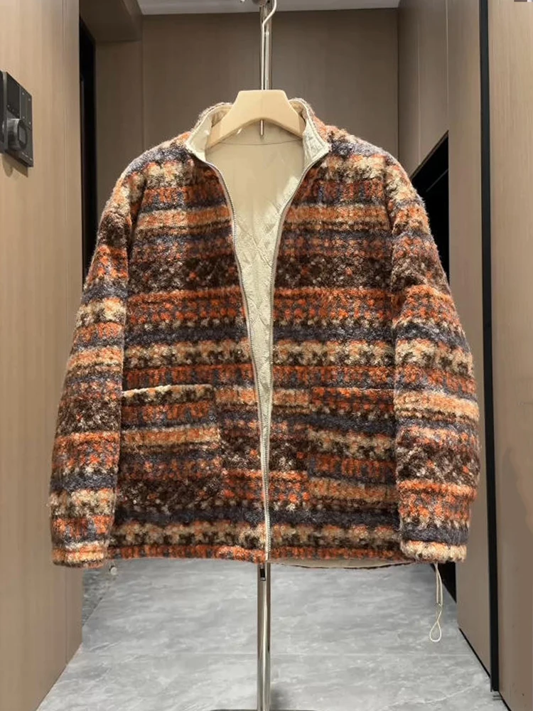 Double-Sided Faionable Design Men's Jaet Winter Stand Collar Open Cardigan Warmth Ethnic Sle Embroidery Thiened Jaet
Double-Sided Faionable Design Men's Jaet Winter Stand Collar Open Cardigan Warmth Ethnic Sle Embroidery Thiened Jaet