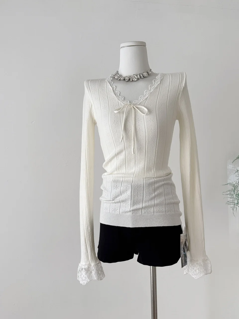 Women's Knitted Lace Long Sve V-Ne Slim Fit Sweater Korean Sle Early Autumn Faion Sensation Casual Breathable
Women's Knitted Lace Long Sve V-Ne Slim Fit Sweater Korean Sle Early Autumn Faion Sensation Casual Breathable