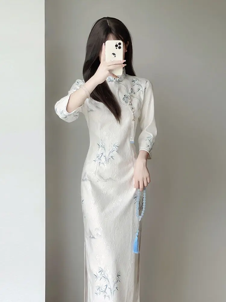Новое жаккардовое современное платье Cheongsam в китайском стиле, темпераментное элитное платье для женщин, осенне-зимние тонкие вечерние платья
Новое жаккардовое современное платье Cheongsam в китайском стиле, темпераментное элитное платье для женщин, осенне-зимние тонкие вечерние платья