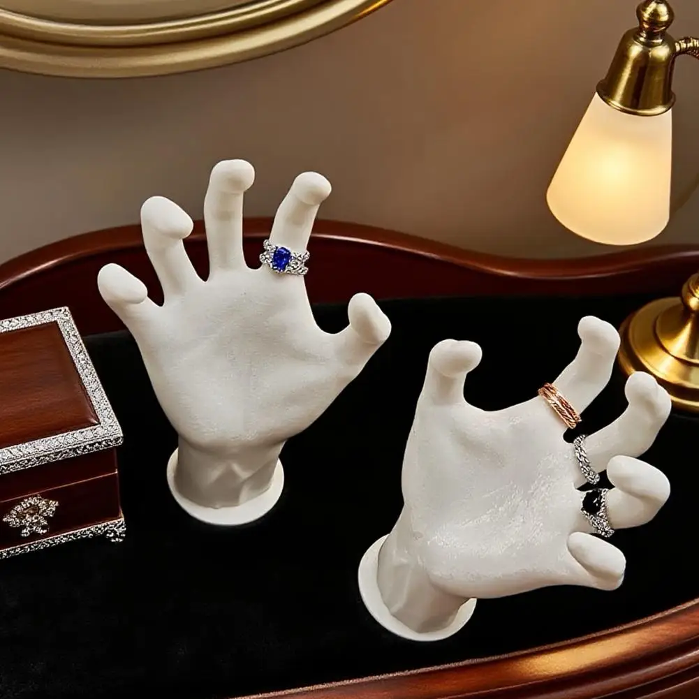 Petg Material Jewelry Organizer Spooky Hand Jewelry Display Stand for Retailers Bracelet Ring Organizer Tabletop Holder for Home
Petg Material Jewelry Organizer Spooky Hand Jewelry Display Stand for Retailers Bracelet Ring Organizer Tabletop Holder for Home