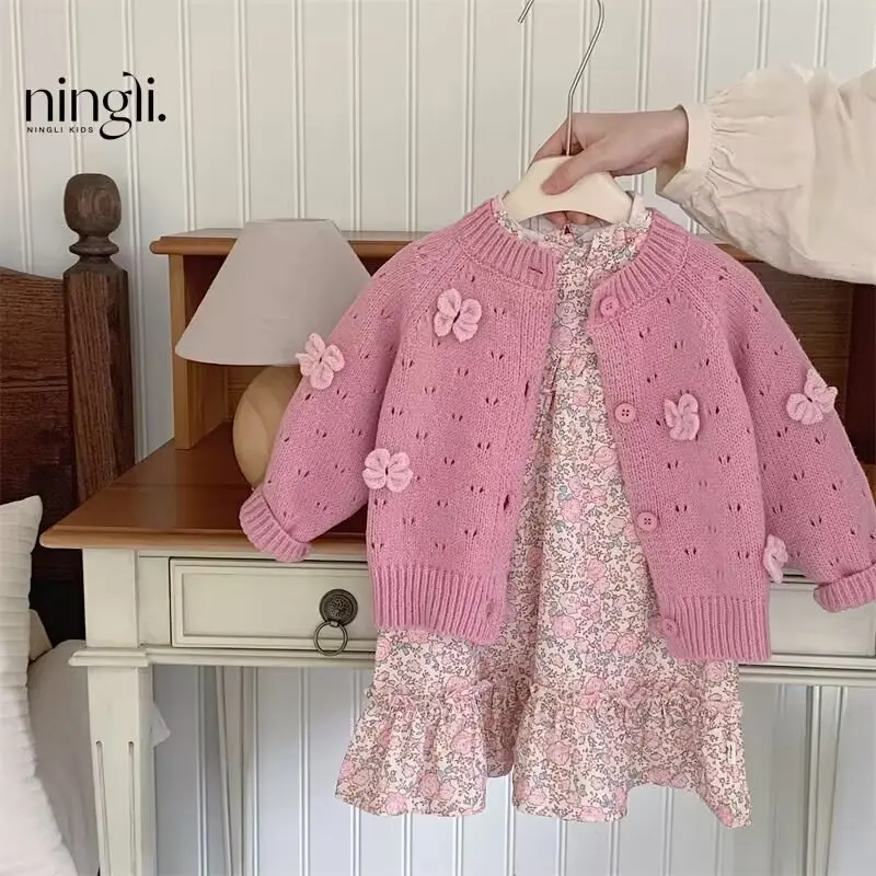 Autumn children's baby sweater knitting long sleeve dress Christmas Day party girl's plaid sweater coat suit dress 2024 New
Autumn children's baby sweater knitting long sleeve dress Christmas Day party girl's plaid sweater coat suit dress 2024 New