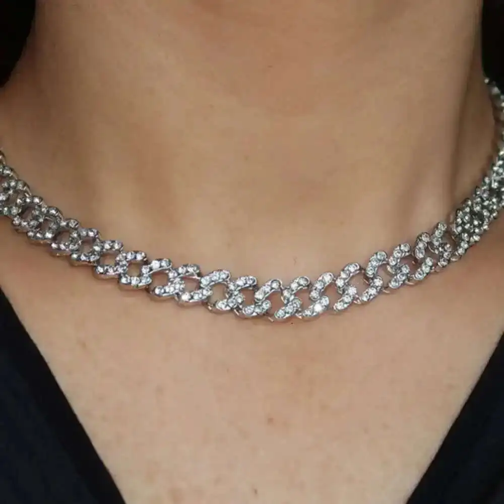 Rapper Jewelry Diamond Necklace Heavy Hip Hop 925 Sterling Silver 10mm Cuban Chain Iced Out Moissanite Cuban Link Chain Necklace
Rapper Jewelry Diamond Necklace Heavy Hip Hop 925 Sterling Silver 10mm Cuban Chain Iced Out Moissanite Cuban Link Chain Necklace