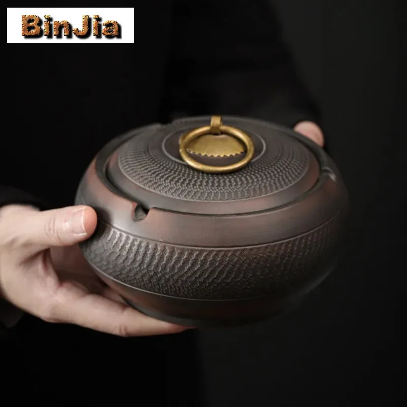 Qingxi фиолетовая керамическая пепельница с защитой от мух, элегантный карманный табачный магазин, пепельница для домашнего курения сорняков для украшения чая, принадлежности
Qingxi фиолетовая керамическая пепельница с защитой от мух, элегантный карманный табачный магазин, пепельница для домашнего курения сорняков для украшения чая, принадлежности