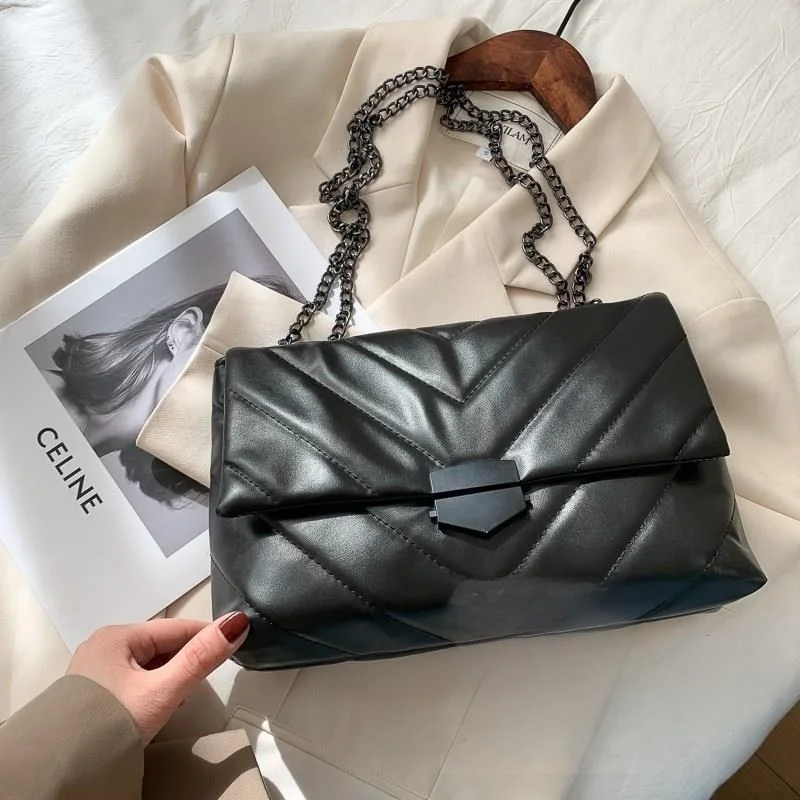 Casual Versatile Small Square Bag Women's Single Bag Magnetic Closure Winter Faion Ladies Handbag Universal Sle
Casual Versatile Small Square Bag Women's Single Bag Magnetic Closure Winter Faion Ladies Handbag Universal Sle