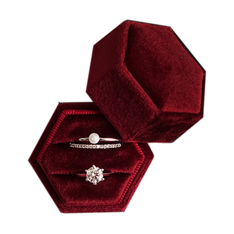 Ins Style Velvet Jewelry Box Hexagonal Jewelry Box Velvet Ring Box Pair Ring Box Jewelry Plush Gift Box for Gilrs
Ins Style Velvet Jewelry Box Hexagonal Jewelry Box Velvet Ring Box Pair Ring Box Jewelry Plush Gift Box for Gilrs