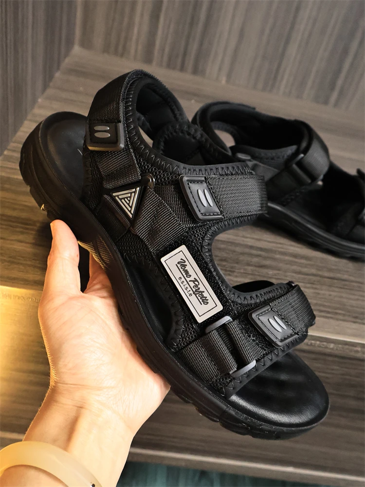 Two-Way Wearable Outdoor Sandals for Men Anti-Slip Wear-Resistant Comfortable Beach Shoes Soft Bottom Slip-On Casual Footwear
Two-Way Wearable Outdoor Sandals for Men Anti-Slip Wear-Resistant Comfortable Beach Shoes Soft Bottom Slip-On Casual Footwear