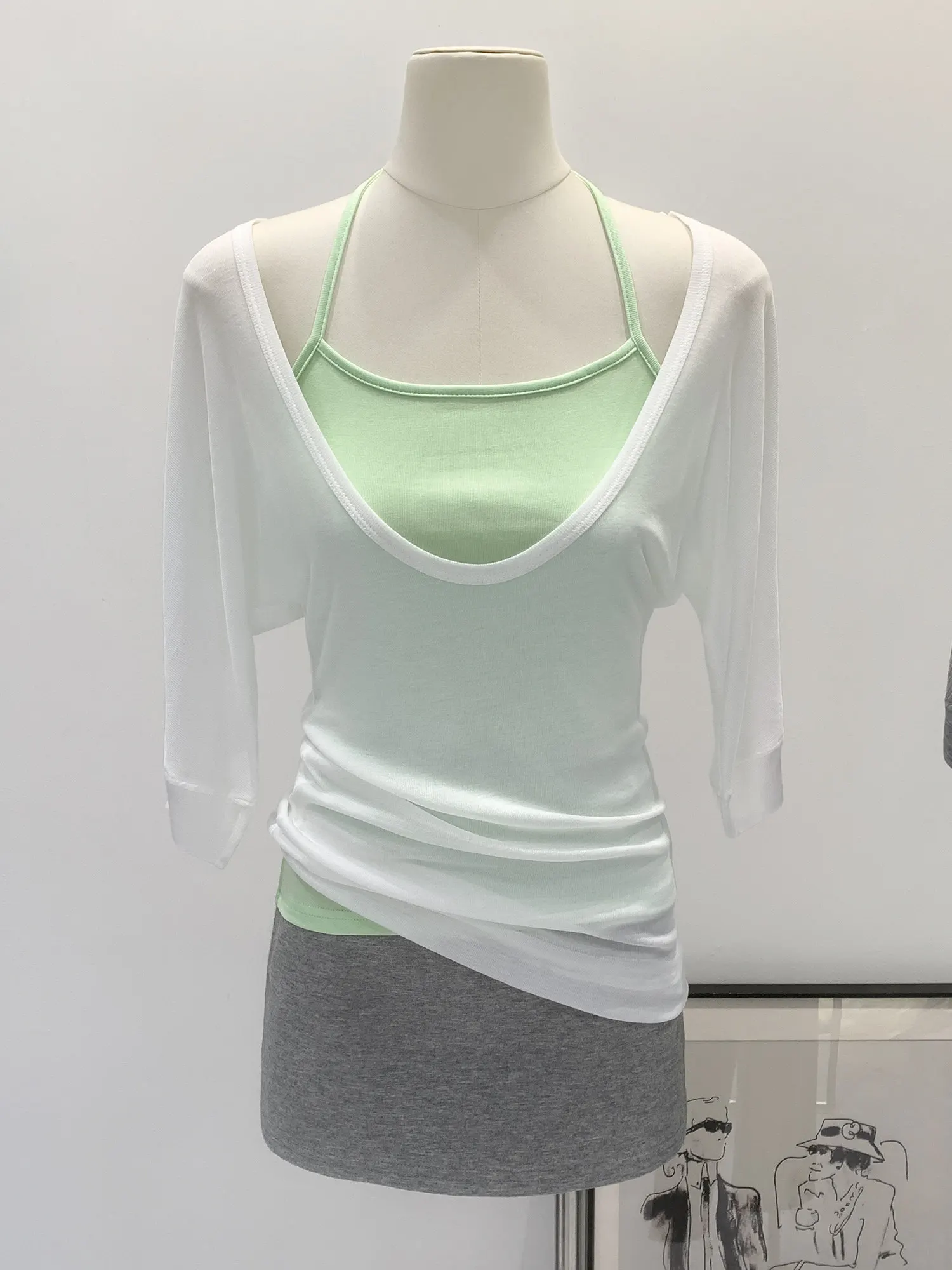 Elegant Women's Long Sleeve U-Neck T-Shirt Set Summer 2026 New Style Comfortable Breathable Korean Style Casual Wear
Elegant Women's Long Sleeve U-Neck T-Shirt Set Summer 2026 New Style Comfortable Breathable Korean Style Casual Wear