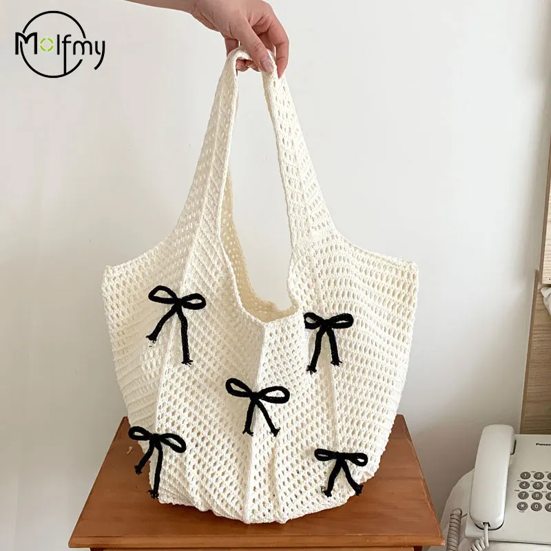 Knitted Shoulder Bag Bow Vintage Knit Bags High Quality Woven Handbag Large Capacity Daily Wear Shoulder Ladies Hand Bags 2025
Knitted Shoulder Bag Bow Vintage Knit Bags High Quality Woven Handbag Large Capacity Daily Wear Shoulder Ladies Hand Bags 2025