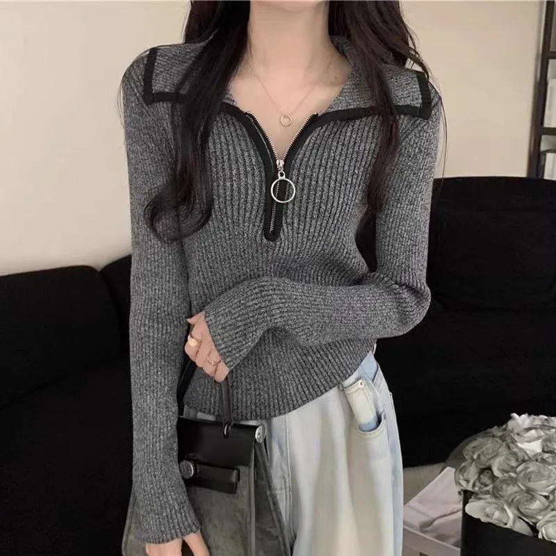 Новый женский вязаный свитер-пуловер с отложным воротником на молнии, топ с длинным рукавом Q3319
Новый женский вязаный свитер-пуловер с отложным воротником на молнии, топ с длинным рукавом Q3319