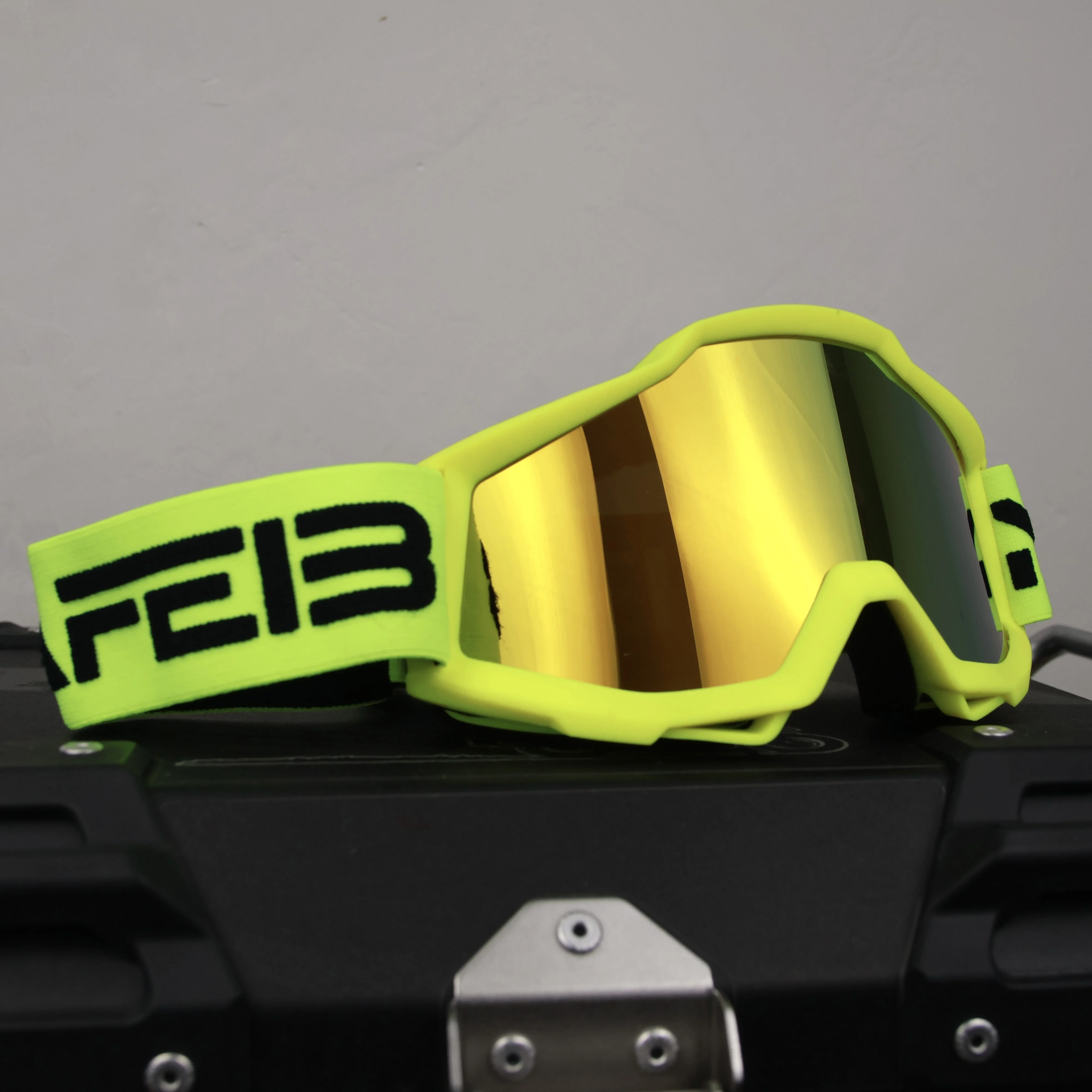 Outdoor off-road motorcycle goggles, MX off-road motorcycle glasses, helmet windproof glasses, off-road motorcycle protective gl
Outdoor off-road motorcycle goggles, MX off-road motorcycle glasses, helmet windproof glasses, off-road motorcycle protective gl