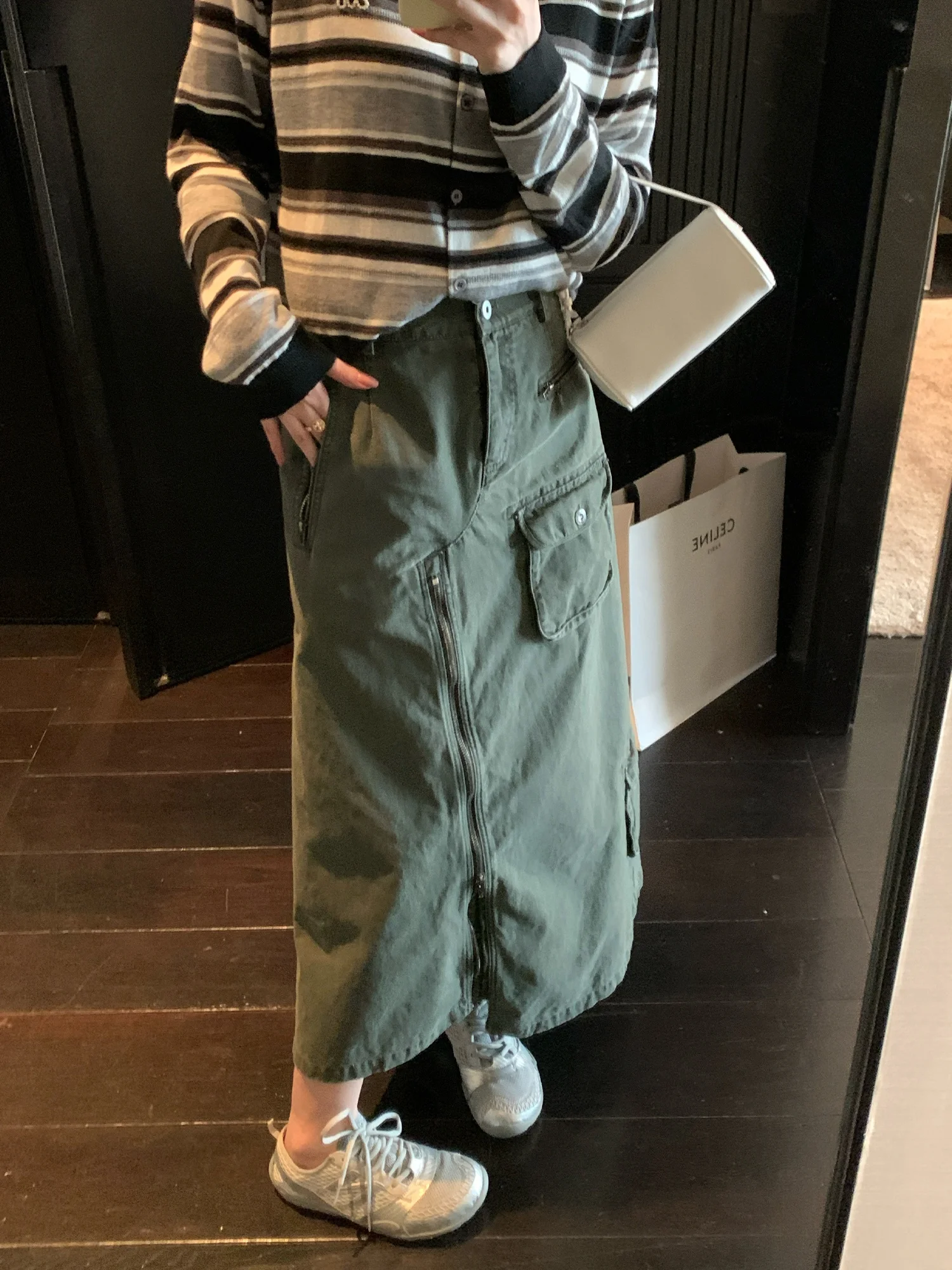 High Waist Asymmetrical Cotton Skirt for plus Size Women Spring City Commute Loose Fit Workwear with Slit NAZ Large Size
High Waist Asymmetrical Cotton Skirt for plus Size Women Spring City Commute Loose Fit Workwear with Slit NAZ Large Size