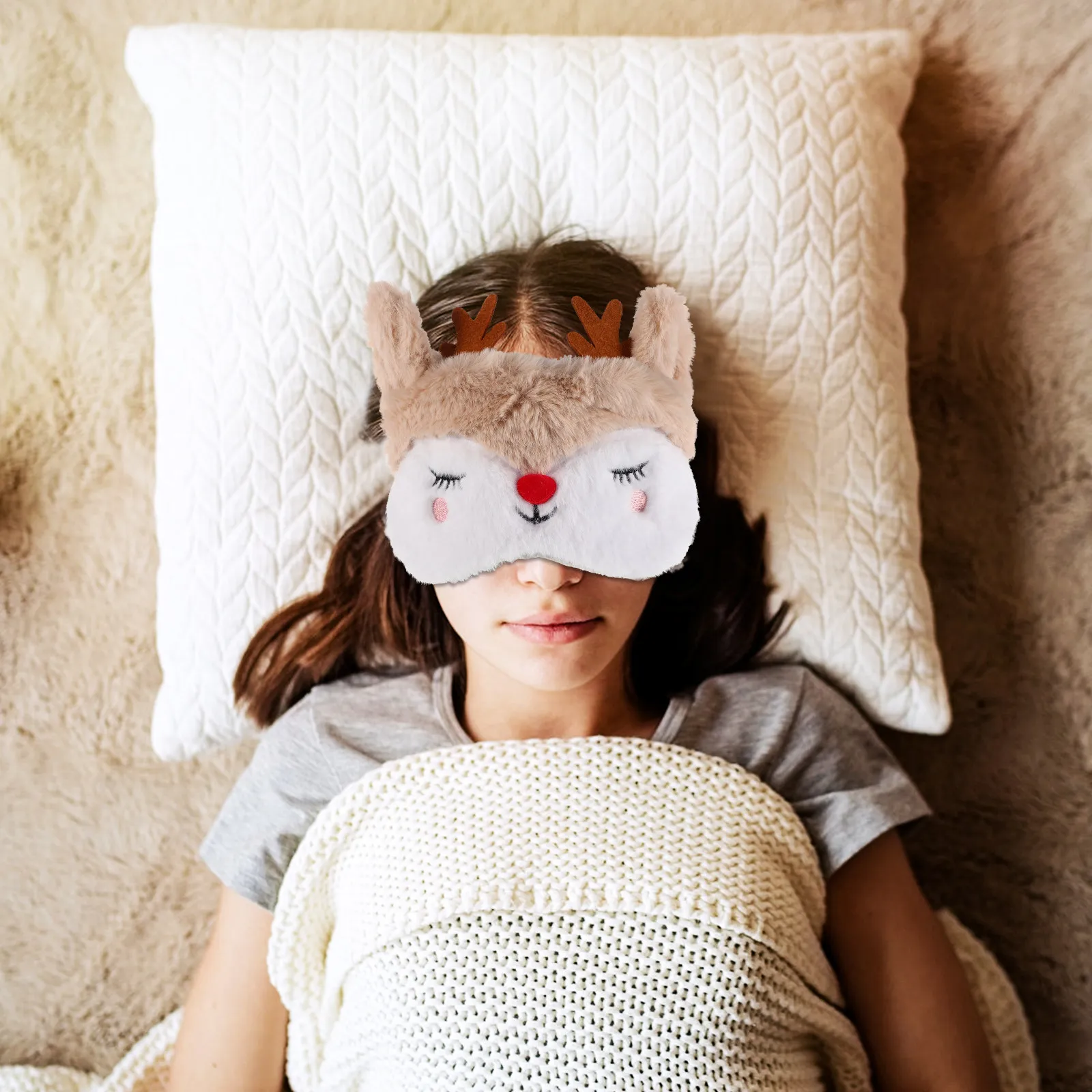 2pcs Plush Eye Mask For Sleeping Funny Reindeer Sleep Mask For Girls Comfortable Eye Mask For Party Games And Holiday Use
2pcs Plush Eye Mask For Sleeping Funny Reindeer Sleep Mask For Girls Comfortable Eye Mask For Party Games And Holiday Use
