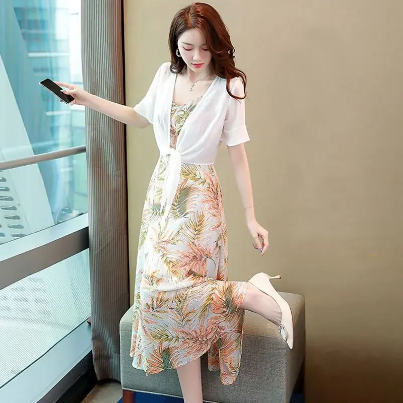 Woman Two Piece Suits Female Solid Cardigan Jacket and Floral Dress Sets Ladies Half Sleeves Two Piece Dress Elegant Sets G327
Woman Two Piece Suits Female Solid Cardigan Jacket and Floral Dress Sets Ladies Half Sleeves Two Piece Dress Elegant Sets G327