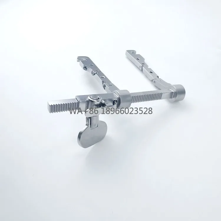 Equipment Lumbar Spine Surgery Cervical Retractor
Equipment Lumbar Spine Surgery Cervical Retractor