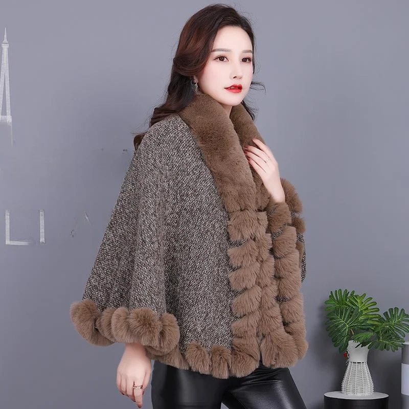 2025 New Women's Knitted Faux Fur Shawl Coat Outerwear Style Plush Wear Spring Summer Warm Color Yangjing Brand
2025 New Women's Knitted Faux Fur Shawl Coat Outerwear Style Plush Wear Spring Summer Warm Color Yangjing Brand