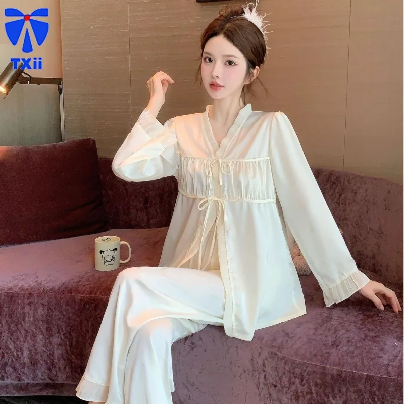 Light Luxury Ice Silk Pajamas Spring Autumn New Arrival Women's Long-Sleeved French-Style Silk Suit High-Grade Thin Home Wear
Light Luxury Ice Silk Pajamas Spring Autumn New Arrival Women's Long-Sleeved French-Style Silk Suit High-Grade Thin Home Wear