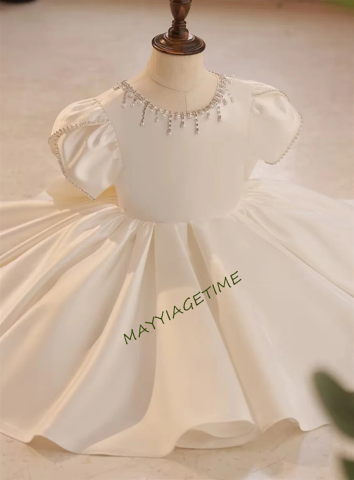 Custom madeBaby Girl Dress with Bow Tutu Outfit Girl Wedding Birthday Party Princess Dresses Kids Ball Gown Costume Clothing Ves
Custom madeBaby Girl Dress with Bow Tutu Outfit Girl Wedding Birthday Party Princess Dresses Kids Ball Gown Costume Clothing Ves