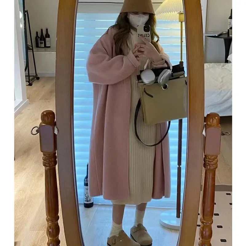 2024 Autumn Winter Female Vintage Full Sleeve Loose Warm Knitwear Long Sweaters Cardigan Women Casual Sweater Coats Outwear
2024 Autumn Winter Female Vintage Full Sleeve Loose Warm Knitwear Long Sweaters Cardigan Women Casual Sweater Coats Outwear