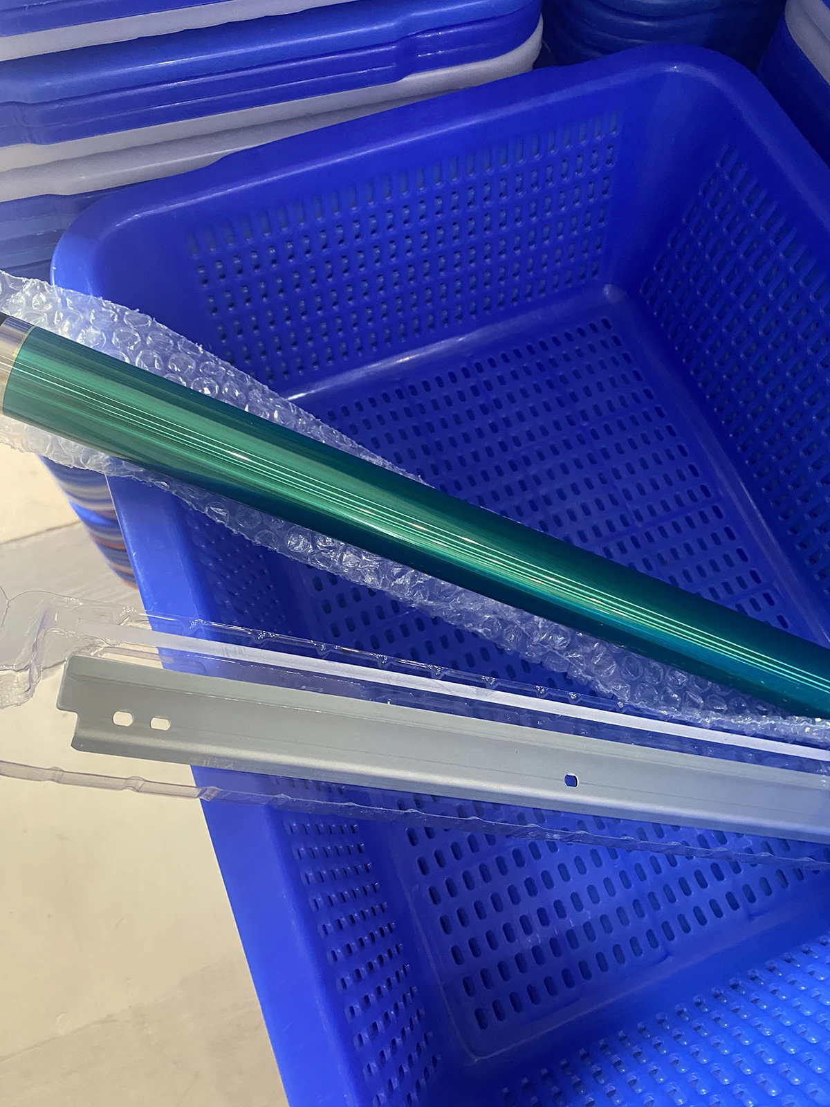 1 комплект DR411 OPC барабан + лезвие 2510 3510 282 362 7728 для Konica Minolta Bizhub 223 283 363 423 Di 250 350 251 351 лезвие для очистки барабана
1 комплект DR411 OPC барабан + лезвие 2510 3510 282 362 7728 для Konica Minolta Bizhub 223 283 363 423 Di 250 350 251 351 лезвие для очистки барабана