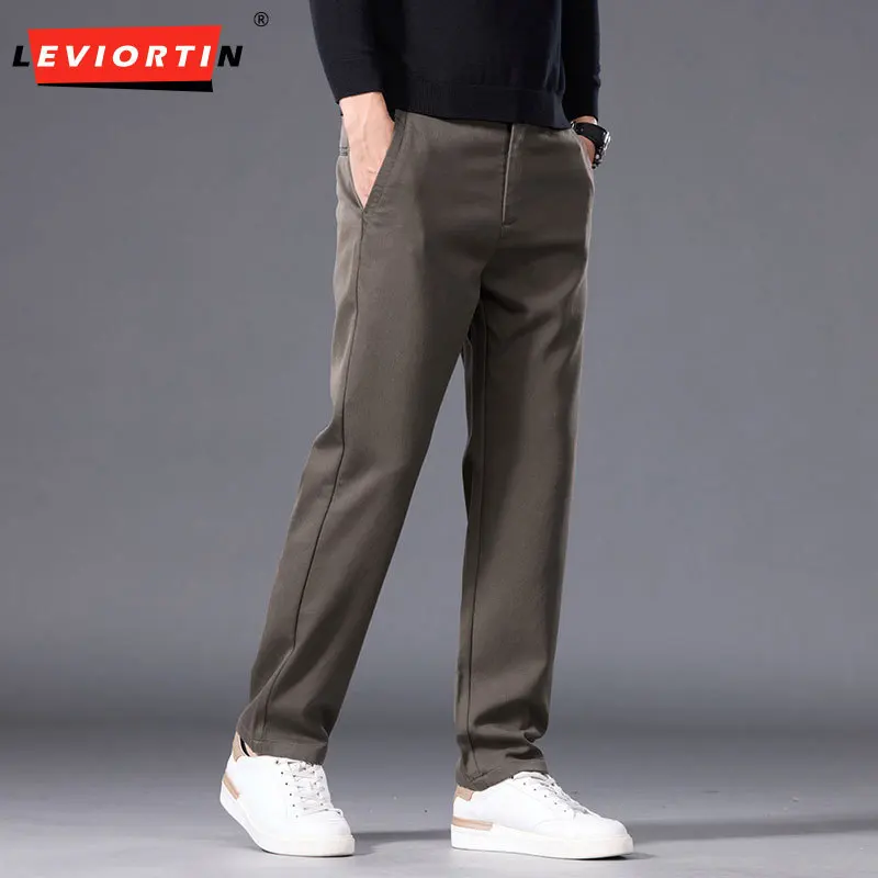 2025 осенне-зимняя мужская модная тенденция, облегающие прямые брюки, простые и модные легкие повседневные деловые брюки
2025 осенне-зимняя мужская модная тенденция, облегающие прямые брюки, простые и модные легкие повседневные деловые брюки