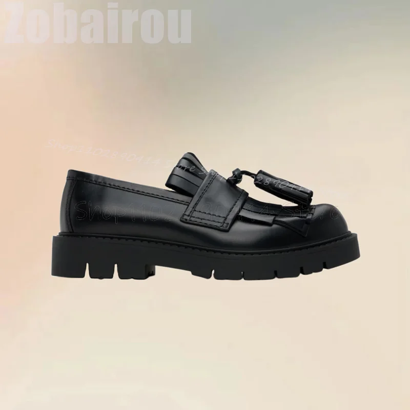 Black Tassels Decor Round Toe Thick Bottom Loafers Fashion Slip On Men Shoes Luxurious Handmade Party Banquet Men Casual Shoes
Black Tassels Decor Round Toe Thick Bottom Loafers Fashion Slip On Men Shoes Luxurious Handmade Party Banquet Men Casual Shoes