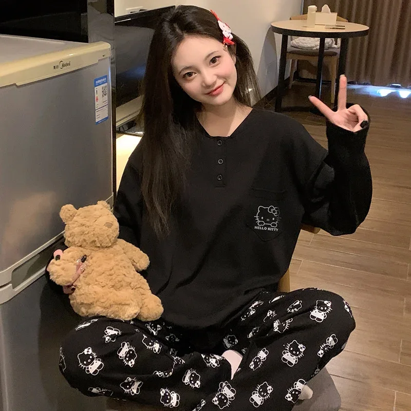 Spring new Hello Kitty pajamas cartoon cute Sanrio loungewear comfortable and can be worn outside pajamas loose loungewear
Spring new Hello Kitty pajamas cartoon cute Sanrio loungewear comfortable and can be worn outside pajamas loose loungewear