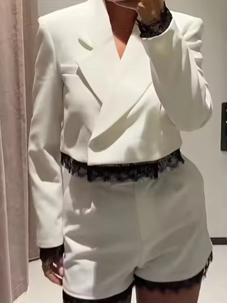 TFMLN Women Lace Patchwork Blazer Shorts Suit Elegant Long Sleeve Single Button Coat Chic New Shorts Causal Outfits Fashion New
TFMLN Women Lace Patchwork Blazer Shorts Suit Elegant Long Sleeve Single Button Coat Chic New Shorts Causal Outfits Fashion New