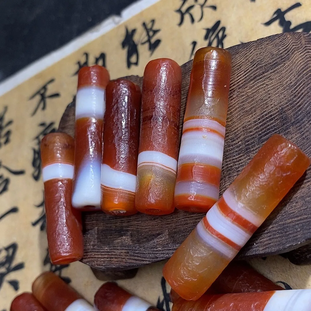 2pcs/Bag Red Natural Lace Agate Beads Diy 10x40mm Jewelry Handmade Making DIY Necklace Bracelet Wholesale Tibetan Dzi Beads
2pcs/Bag Red Natural Lace Agate Beads Diy 10x40mm Jewelry Handmade Making DIY Necklace Bracelet Wholesale Tibetan Dzi Beads