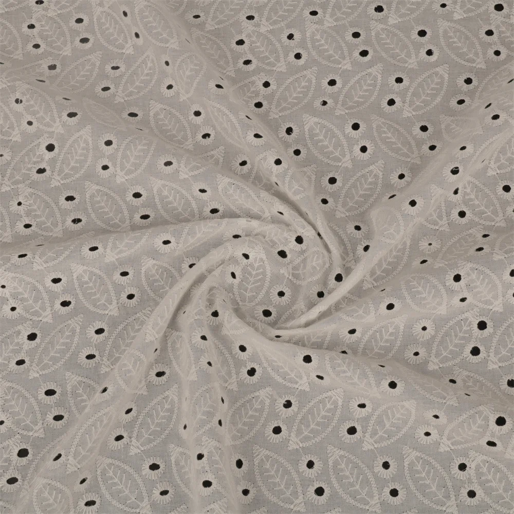 Clothing Designer Fabric Fashion Lace Cloth Cotton Hollow Spring and Summer Punching Embroidered
Clothing Designer Fabric Fashion Lace Cloth Cotton Hollow Spring and Summer Punching Embroidered
