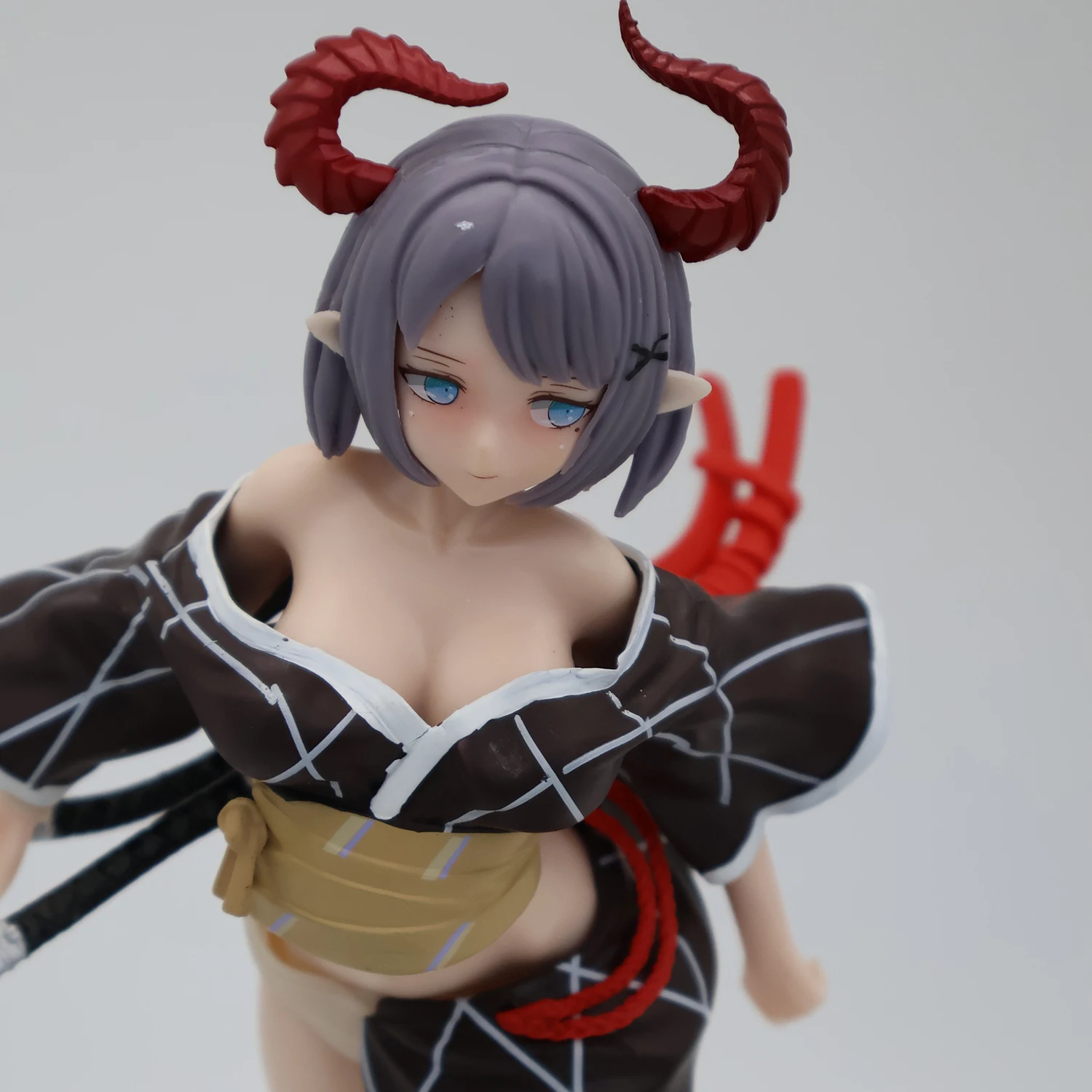 32 см Daiki Kougyou Tsuno Musume 1/5 сексуальная девушка аниме фигурки героев ПВХ коллекция хентай куклы модель игрушки подарочная фигурка
32 см Daiki Kougyou Tsuno Musume 1/5 сексуальная девушка аниме фигурки героев ПВХ коллекция хентай куклы модель игрушки подарочная фигурка