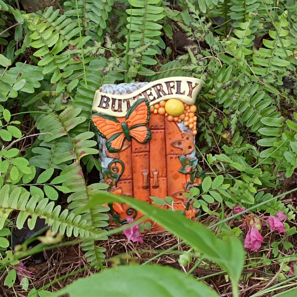 Durable Cute Elf Fairy Door Figurine Funny Handmade Miniature Garden Door Resin Crafts Garden Fairy Gate Outdoor Decoration
Durable Cute Elf Fairy Door Figurine Funny Handmade Miniature Garden Door Resin Crafts Garden Fairy Gate Outdoor Decoration