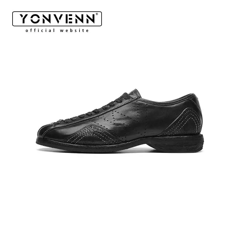 Retro black ice skating shoes training shoes minimalist handmade horsehide vegetable tanned washed suede boxing shoes for men
Retro black ice skating shoes training shoes minimalist handmade horsehide vegetable tanned washed suede boxing shoes for men