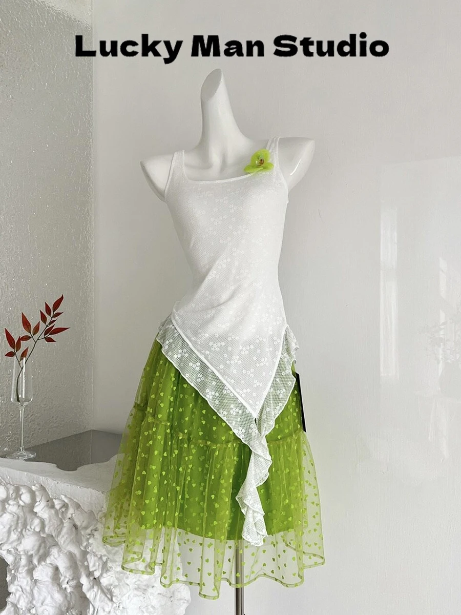 Luckymann Green White Tea Pure Desire Foggy White Strap Heart Polka Dot Net Half Skirt Set Polyester Fiber Summer 2026
Luckymann Green White Tea Pure Desire Foggy White Strap Heart Polka Dot Net Half Skirt Set Polyester Fiber Summer 2026