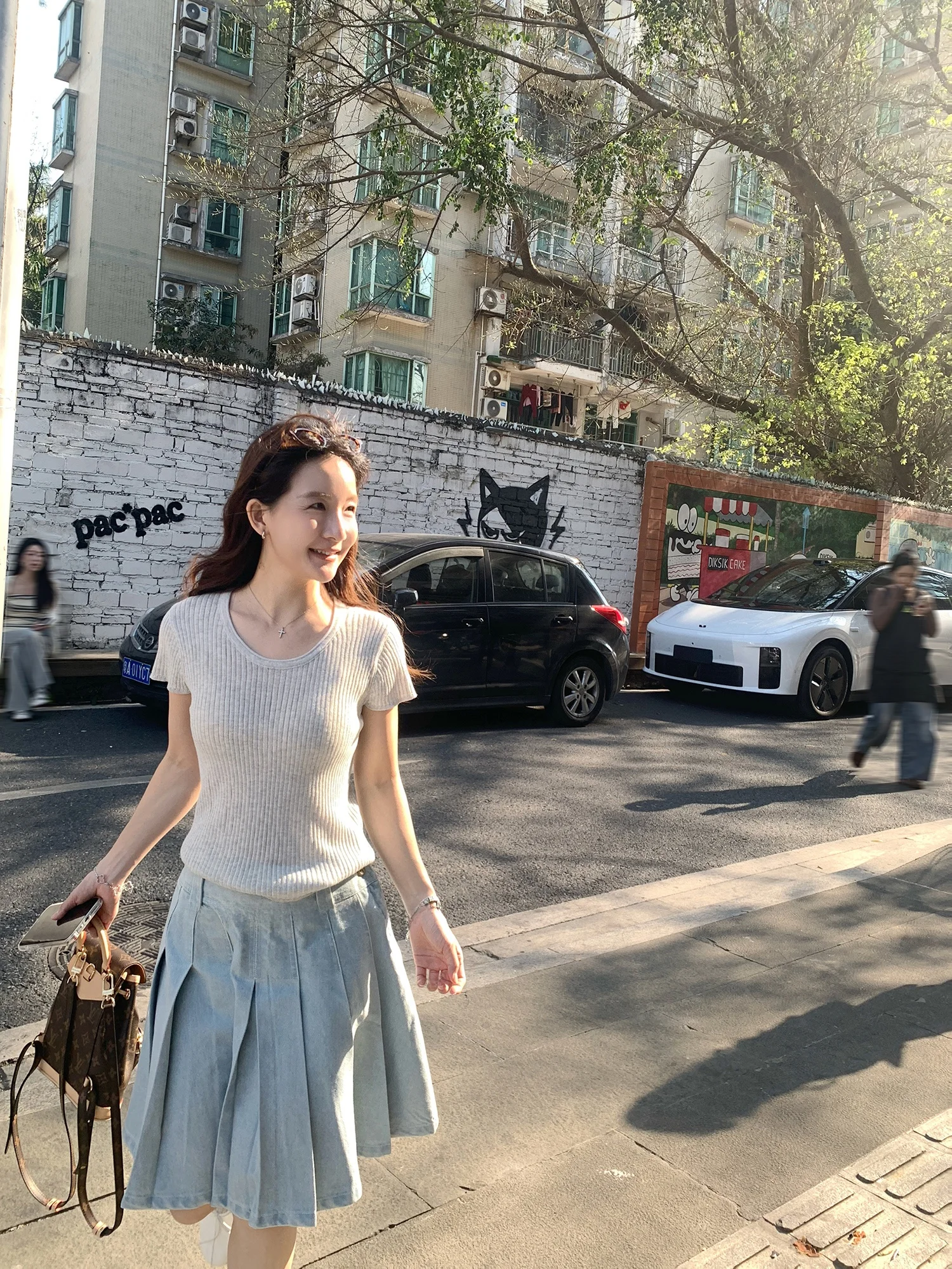 XierZ Korean Style Women's Short Sleeve Knitted Shirt Low round Neck Grey Vertical Rib Stripe Simple Summer Top
XierZ Korean Style Women's Short Sleeve Knitted Shirt Low round Neck Grey Vertical Rib Stripe Simple Summer Top