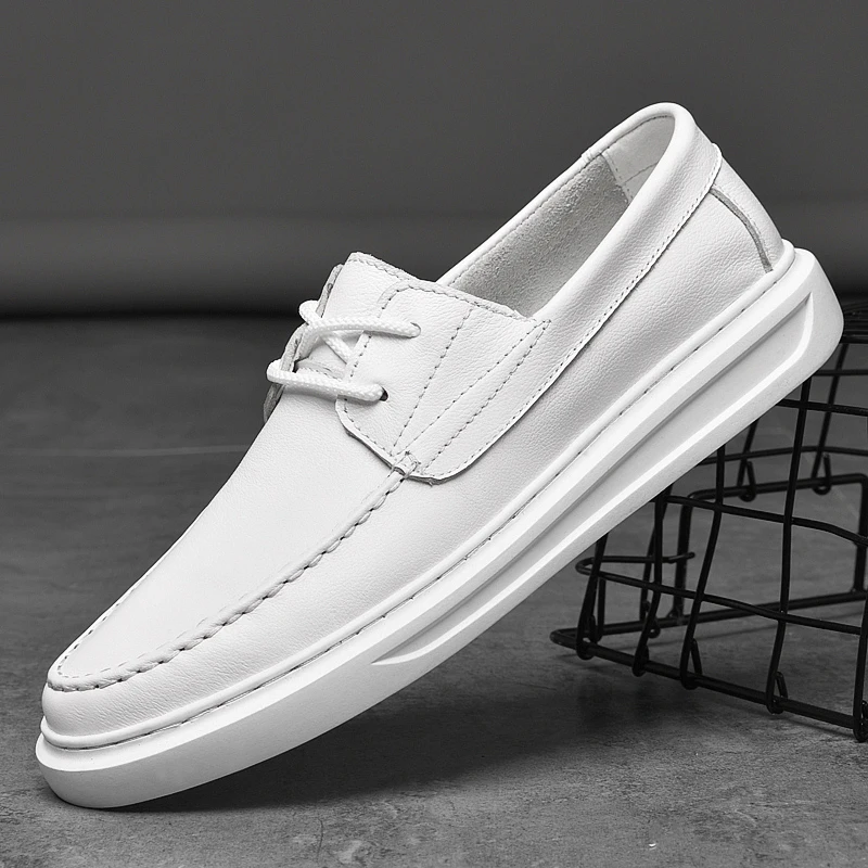 Shoes men Sneakers Male casual Mens Shoes Top layer leather. Black, white 38-45 standard size shoes.
Shoes men Sneakers Male casual Mens Shoes Top layer leather. Black, white 38-45 standard size shoes.