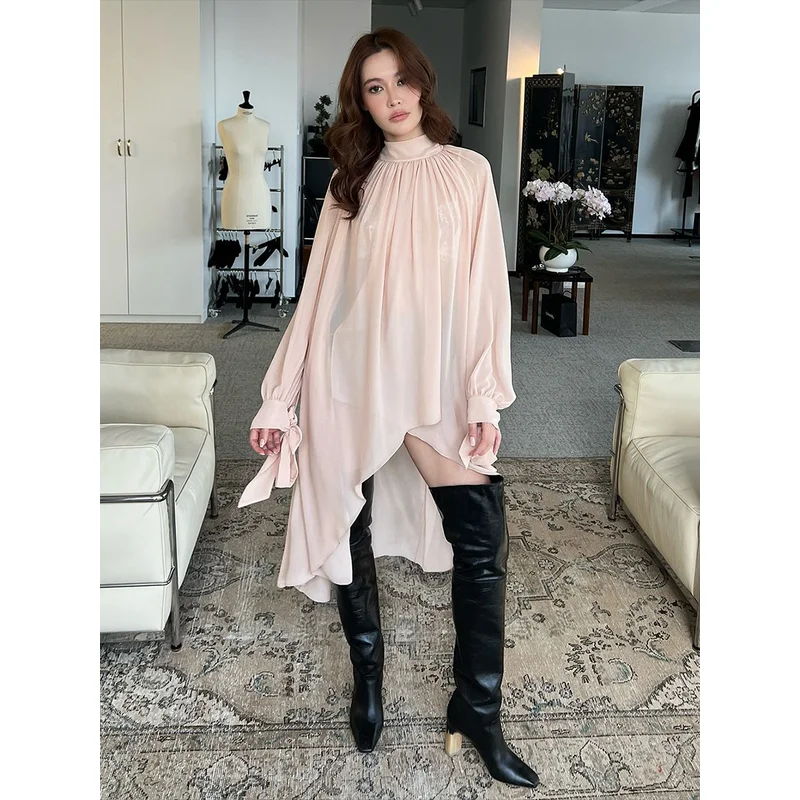 2025 New Arrival Elegant Stand Collar Long Sleeves Ruffles Assymmetry Sexy Party Shirt Dress For Women
2025 New Arrival Elegant Stand Collar Long Sleeves Ruffles Assymmetry Sexy Party Shirt Dress For Women