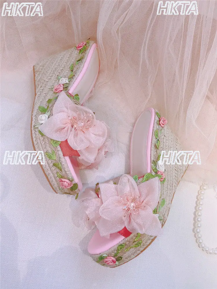 Summer Slippers Sweet Girly Wedge Espadrille Slides Kawaii Pink Leather Sandals Original One-strap Lolita High Heel Sandals
Summer Slippers Sweet Girly Wedge Espadrille Slides Kawaii Pink Leather Sandals Original One-strap Lolita High Heel Sandals