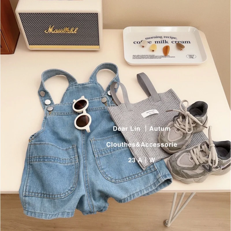 Girls Suit2025Summer New Stylish Denim Strap Set for Kids Casual Summer Two-Piece Trendy
Girls Suit2025Summer New Stylish Denim Strap Set for Kids Casual Summer Two-Piece Trendy