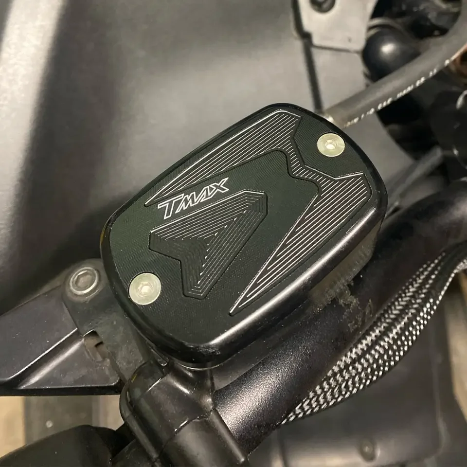 TMAX560 2012-2023 Motorcycle Accessories For YAMAHA T-Max500 2004-2011 T Max/TMax530 Brake Fluid Tank Cap Brake Pump Cover
TMAX560 2012-2023 Motorcycle Accessories For YAMAHA T-Max500 2004-2011 T Max/TMax530 Brake Fluid Tank Cap Brake Pump Cover