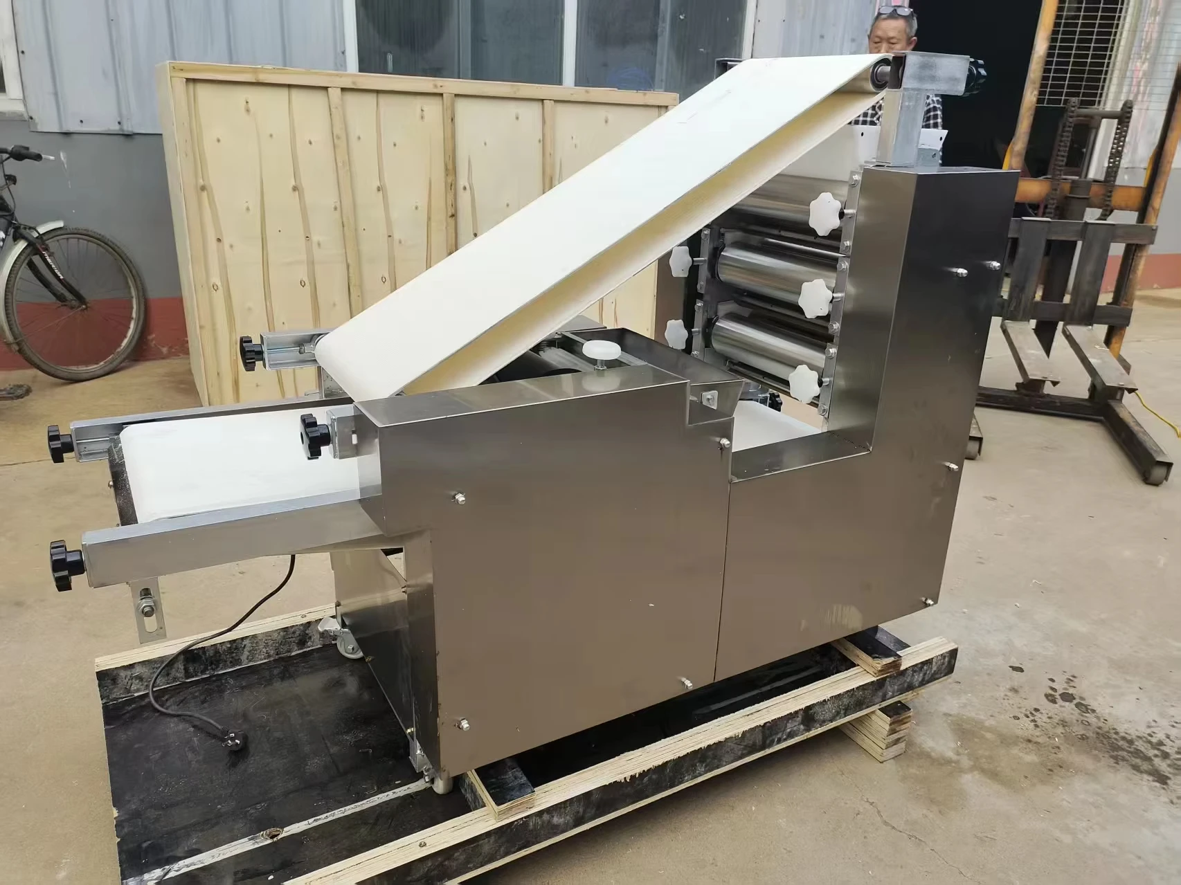 Full Automatic Roti Maker Chapati Make Machine Lebanese Arabic Bread Production Line Home China
Full Automatic Roti Maker Chapati Make Machine Lebanese Arabic Bread Production Line Home China