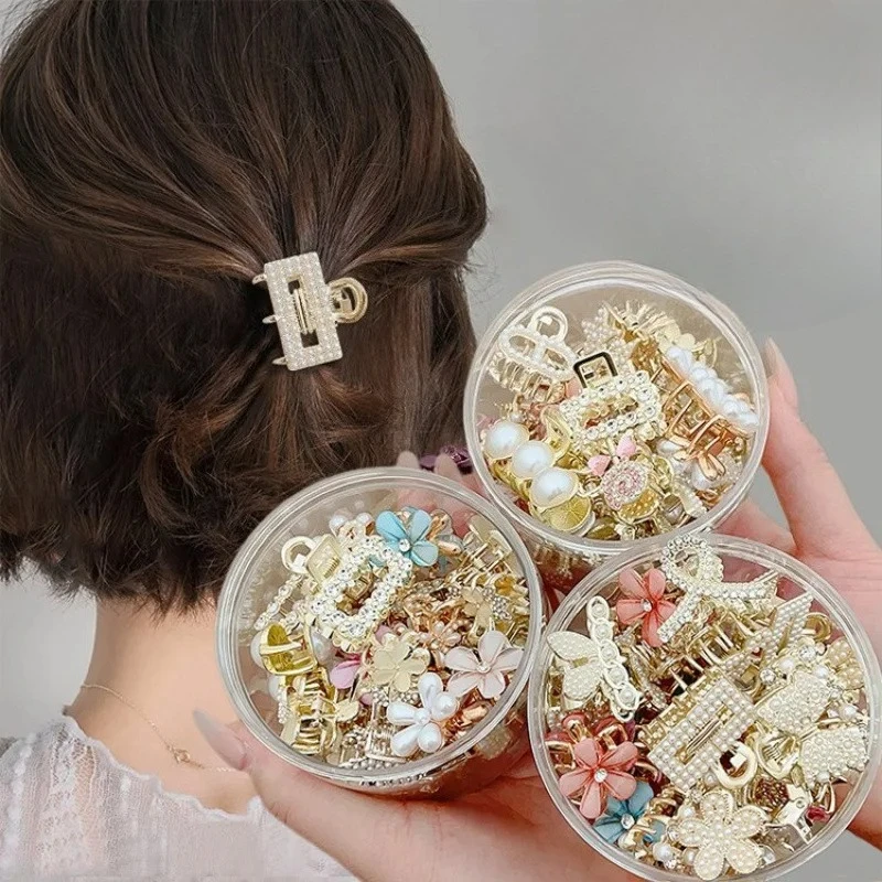 Fashion Pearl Half-Up Hair Clip Elegant Luxury Hair Accessory Korean-Style Sweet and Versatile Hair Clip
Fashion Pearl Half-Up Hair Clip Elegant Luxury Hair Accessory Korean-Style Sweet and Versatile Hair Clip