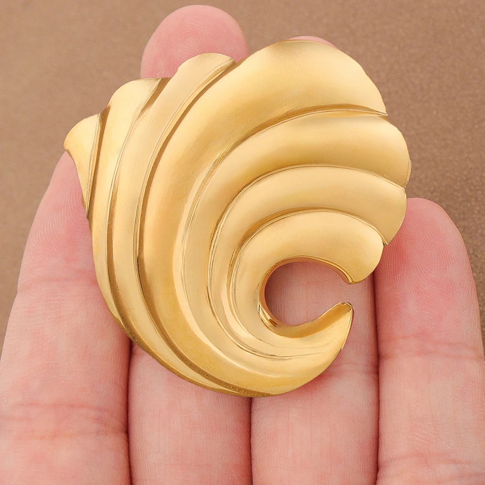 1 x Shell Waves Brooches for Women Unisex Stainless Steel Pins Badges Office Party Backpack Gifts Jewelry Accessories
1 x Shell Waves Brooches for Women Unisex Stainless Steel Pins Badges Office Party Backpack Gifts Jewelry Accessories