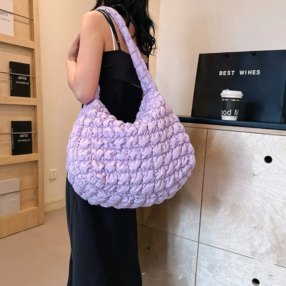 2024 Niche Design Pleated Cloud Bag For Women Large Capacity Shoulder Crossbody Bag Nylon Tote Bag Ladies Handbags
2024 Niche Design Pleated Cloud Bag For Women Large Capacity Shoulder Crossbody Bag Nylon Tote Bag Ladies Handbags