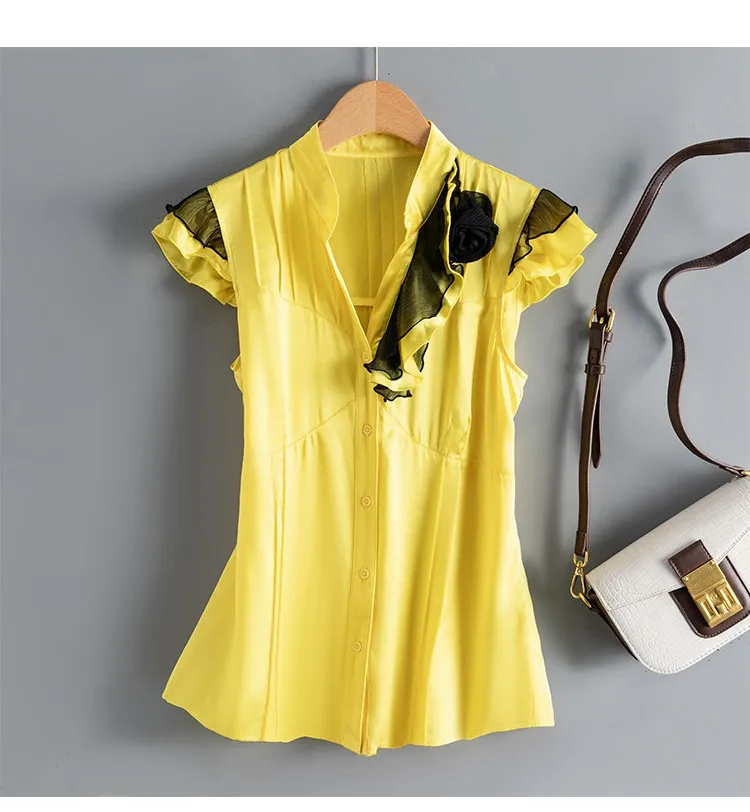 New Heavy Industry's silk short sleeved shirt, mulberry stand up collar , fashionable
New Heavy Industry's silk short sleeved shirt, mulberry stand up collar , fashionable