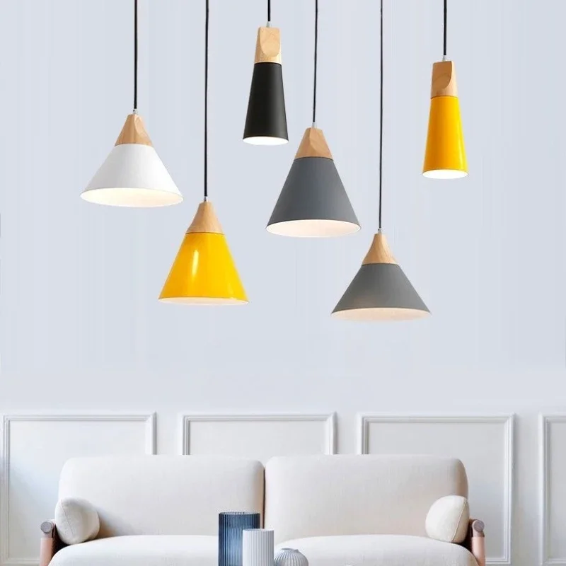 Design Iron Wood Multiple Types Pendant Light for Living Room Dining Kitchen Island LED House Loft Hang Makaron Lighting Fixture
Design Iron Wood Multiple Types Pendant Light for Living Room Dining Kitchen Island LED House Loft Hang Makaron Lighting Fixture