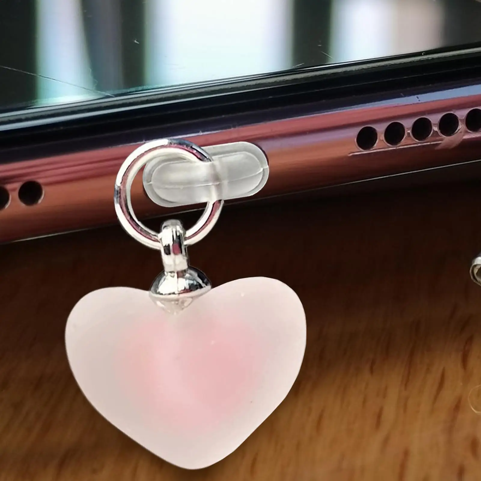 Fashion Heart Design Type -C Dustproof Plug Charging Port Protector Cover For Phone Laptop Headphones Women Gift pendant
Fashion Heart Design Type -C Dustproof Plug Charging Port Protector Cover For Phone Laptop Headphones Women Gift pendant