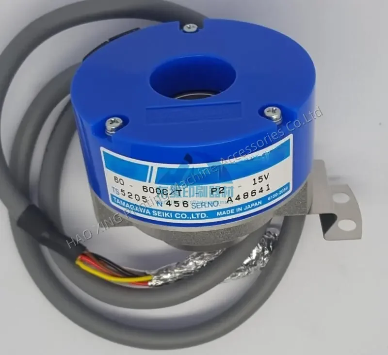 Высококачественный оригинальный энкодер TS5205N456 60-600C/T-P2-15V, поворотный энкодер для деталей офсетной печатной машины Komori, энкодер 
Высококачественный оригинальный энкодер TS5205N456 60-600C/T-P2-15V, поворотный энкодер для деталей офсетной печатной машины Komori, энкодер