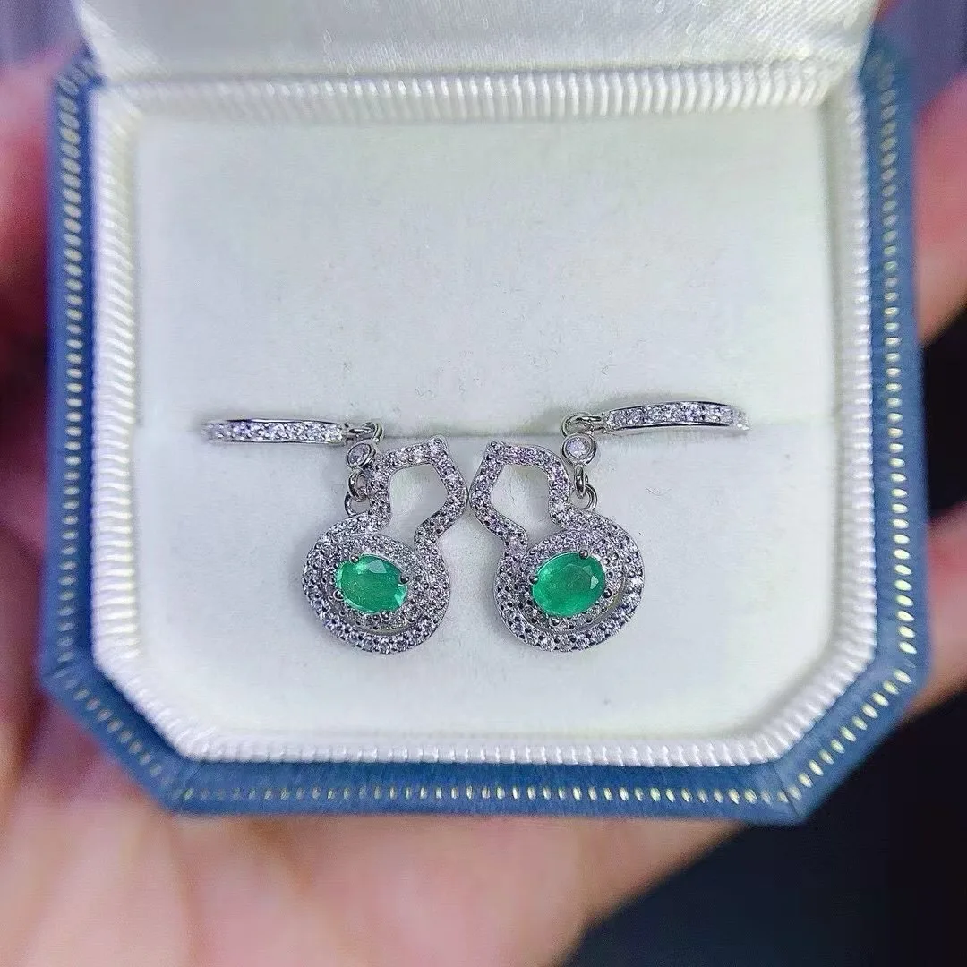 KJJEAXCMY High End Women's Earrings Natural Emerald S925 Silver with Electroplating Boasting High Clarity Full Brilliance
KJJEAXCMY High End Women's Earrings Natural Emerald S925 Silver with Electroplating Boasting High Clarity Full Brilliance