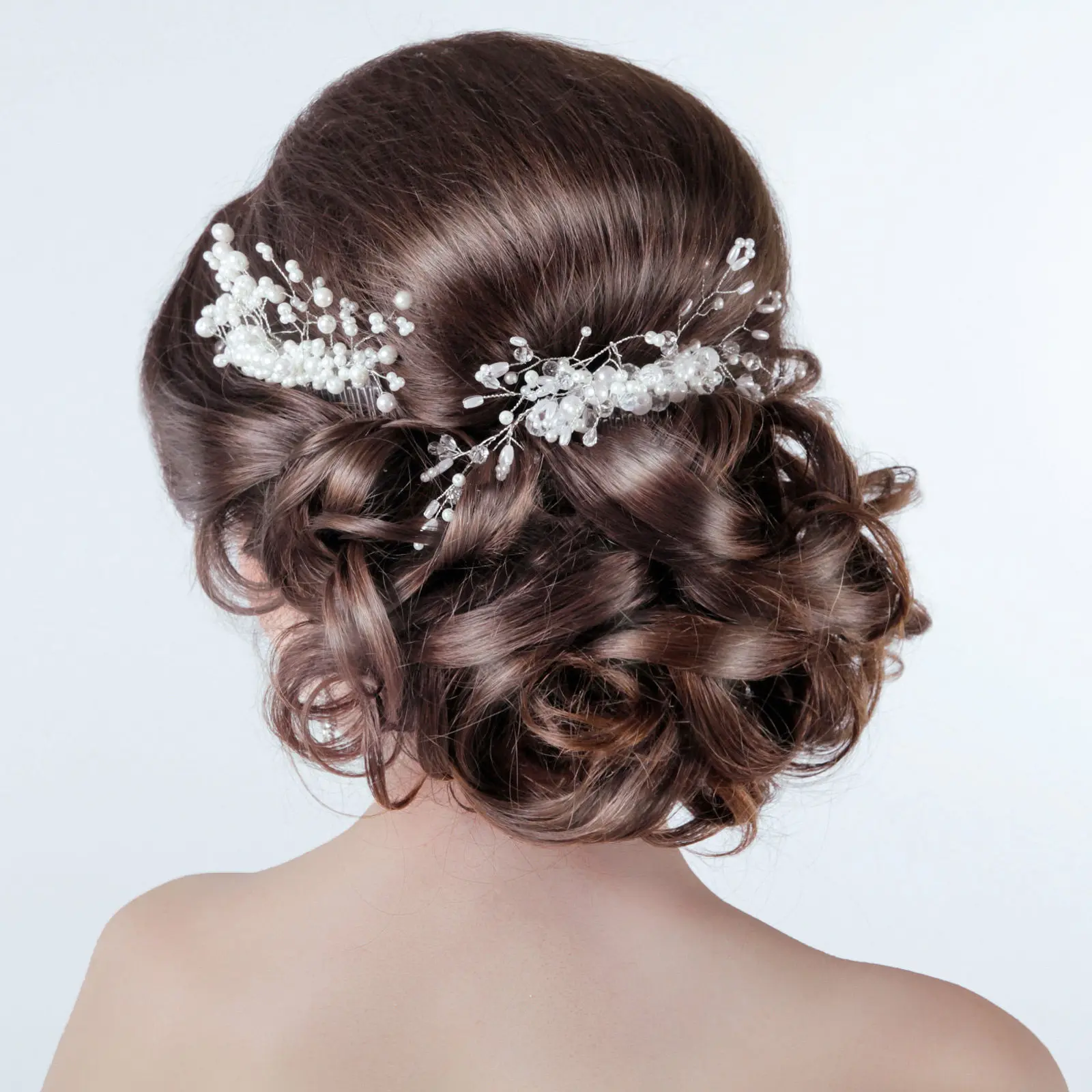 3Pcs Hair Bump Clips for Volume Styling Tool Invisible Base Insert Women's Hair Pad Enhancer Accessories
3Pcs Hair Bump Clips for Volume Styling Tool Invisible Base Insert Women's Hair Pad Enhancer Accessories