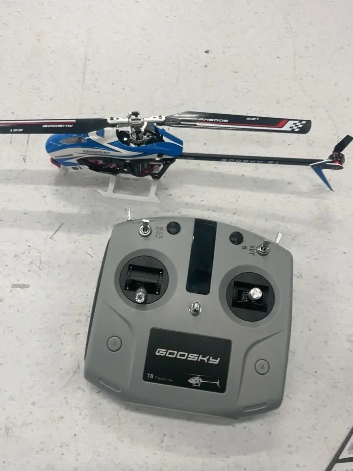 New 2025 Remote Controlled 3D Stunt Helicopter S1 Model - Boys Birthday & Festival Gift Toy & Hobbies RC Helicopters
New 2025 Remote Controlled 3D Stunt Helicopter S1 Model - Boys Birthday & Festival Gift Toy & Hobbies RC Helicopters